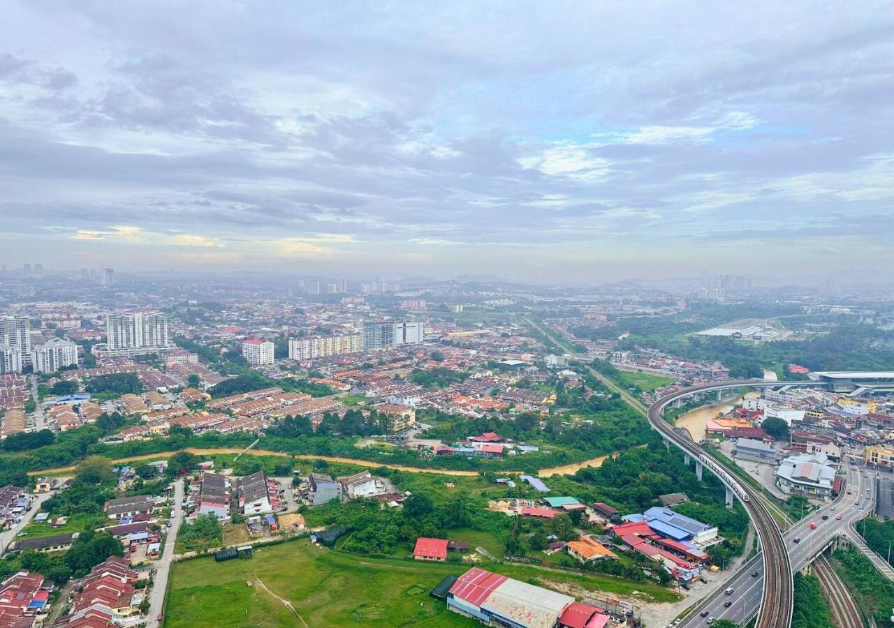 Tranquil Suite, Mkh Boulevard 2 Kajang Luaran gambar